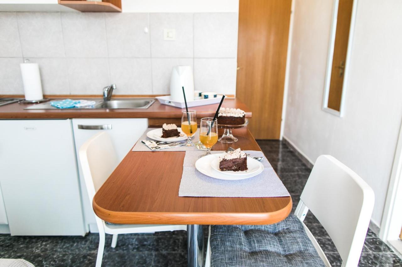Apartmani Sanja Водице Экстерьер фото